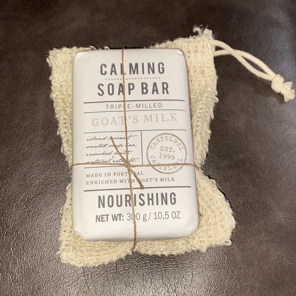 Goat milk bar soap castelbel 10.5 oz with soap bag